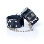 Putá Handcuffs with studs 4 cm  Fetish Boss Series